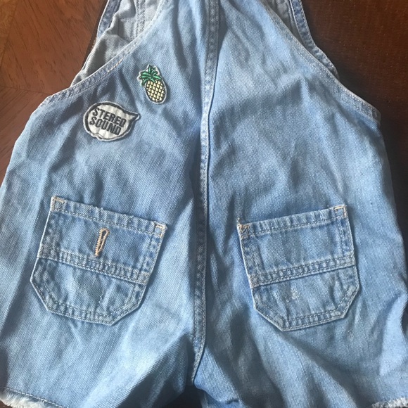 Shorts/overalls - Picture 2 of 3